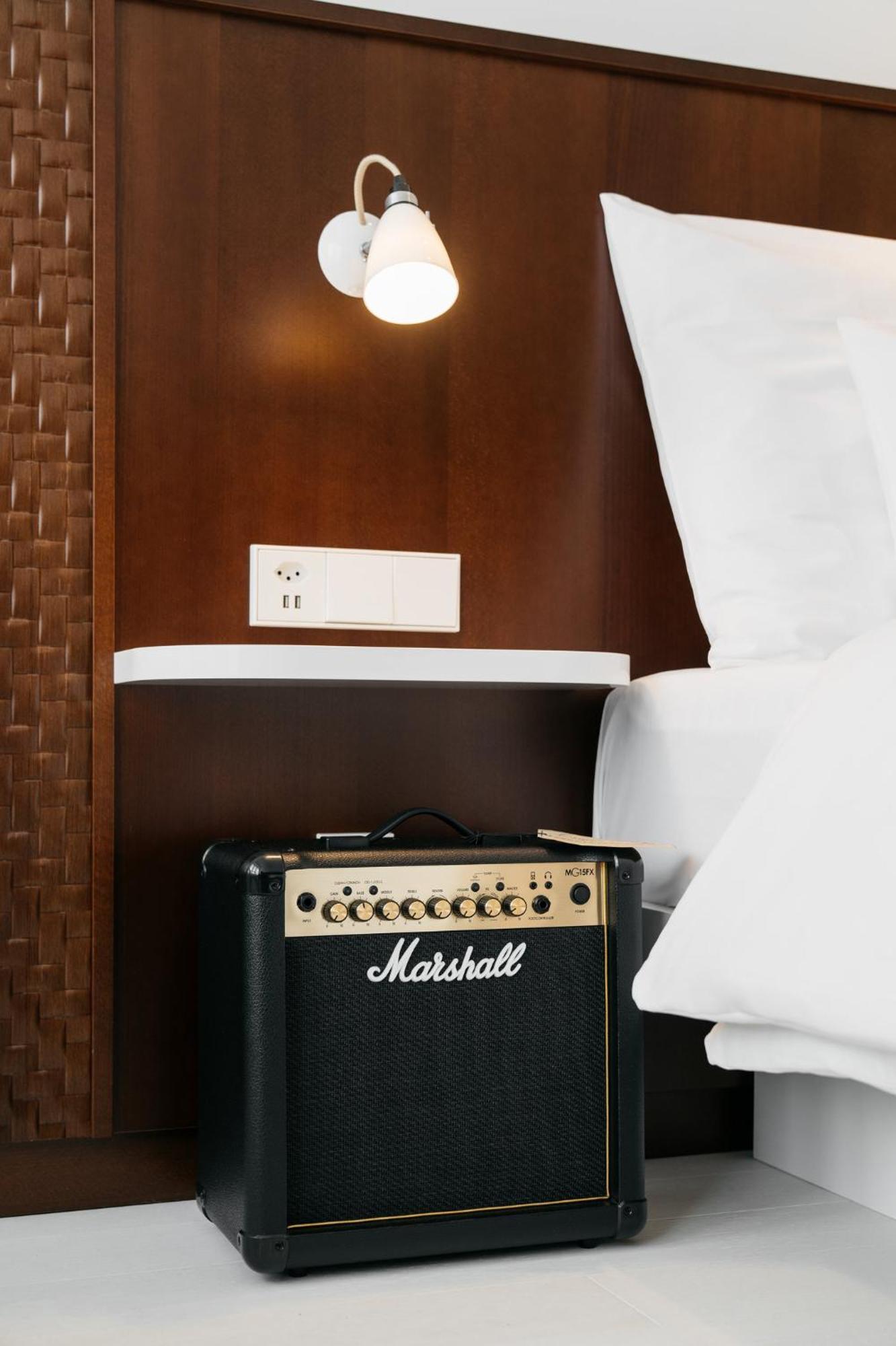 Ruby Claire Hotel Geneva Bagian luar foto