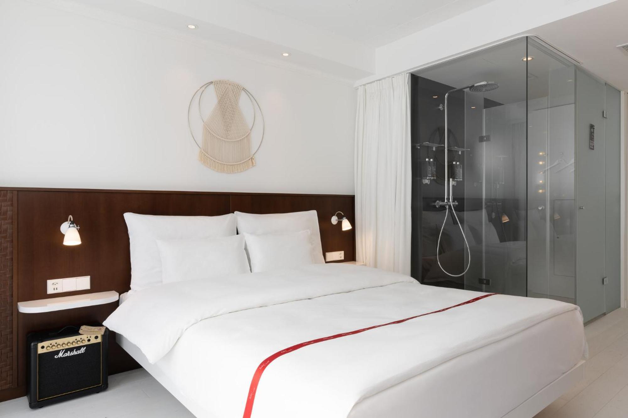 Ruby Claire Hotel Geneva Bagian luar foto