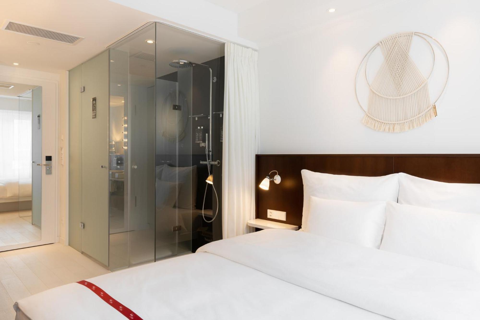 Ruby Claire Hotel Geneva Bagian luar foto